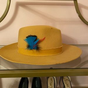 Mustard yellow western felt hat